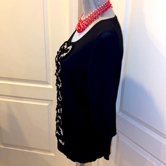 ONLY ONE! Cable & Gauge Tuxedo Ruffle Cardigan Sweater - Picture 10 of 15